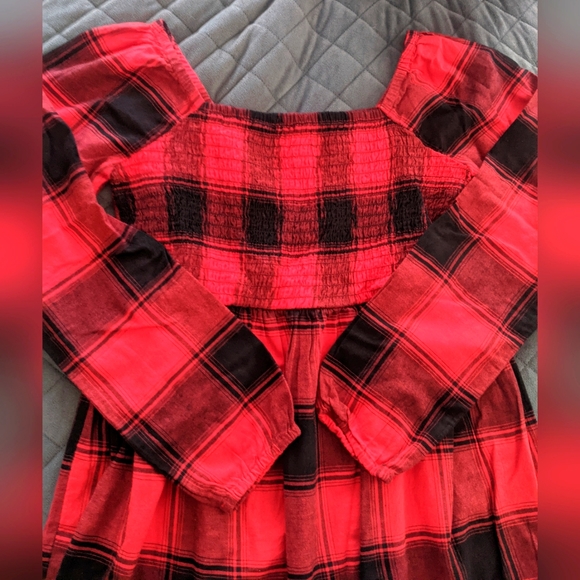 GAP Kids Buffalo Plaid Smocked Print Dress - Picture 2 of 7